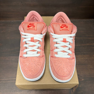 Nike SB Dunk Low Pink Pig Size 8 (Pre-Owned) - Image 3