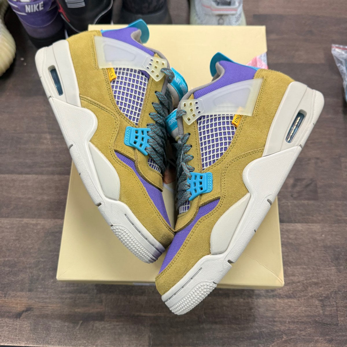 Jordan 4 Retro SP 30th Anniversary Union Desert Moss Size 7.5 (Pre-Owned)