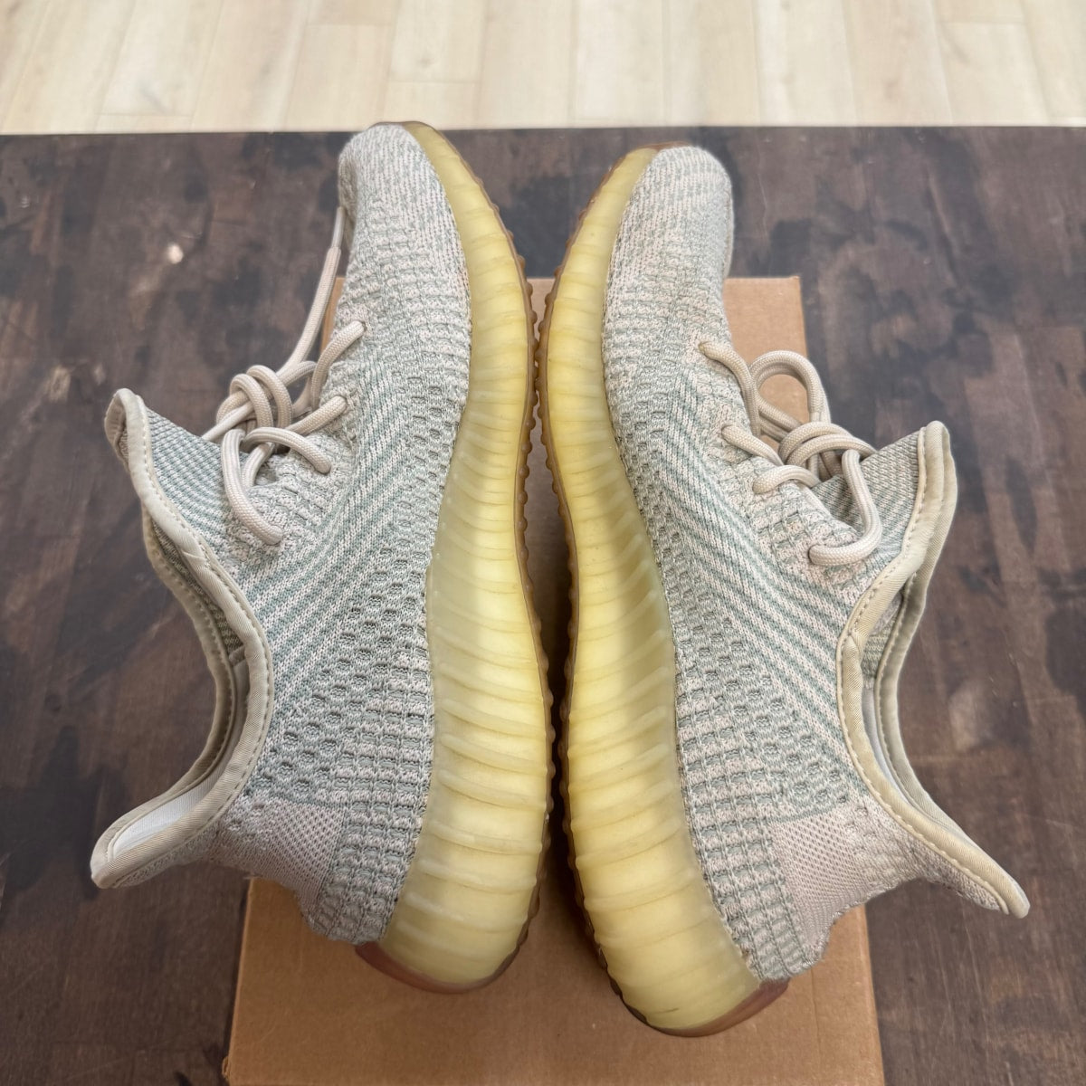 adidas Yeezy Boost 350 V2 Citrin (Non-Reflective) Size 11 (Pre-Owned) - Image 4