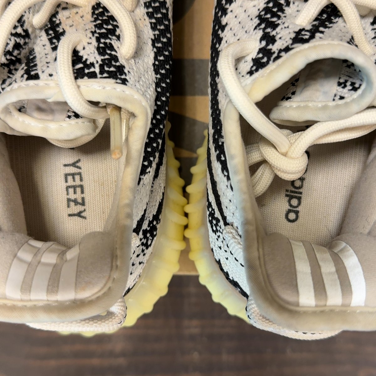 adidas Yeezy Boost 350 V2 Zebra Size 6 (Pre-Owned) - aux