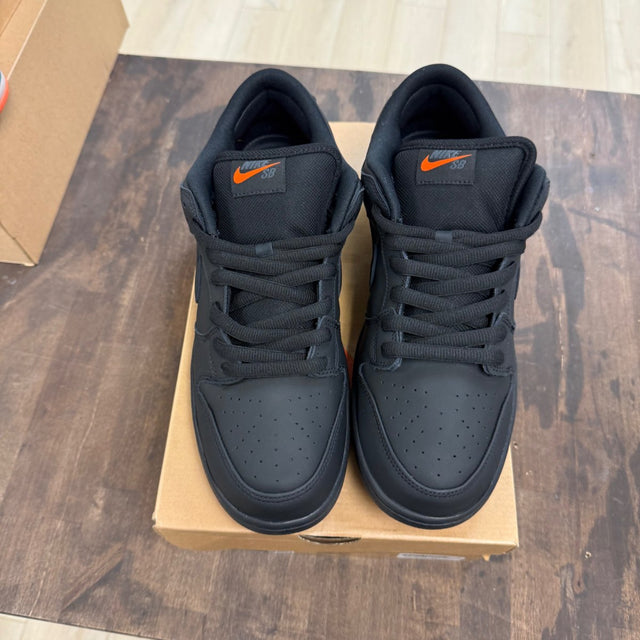 Nike SB Dunk Low Pro Triple Black - Image 2