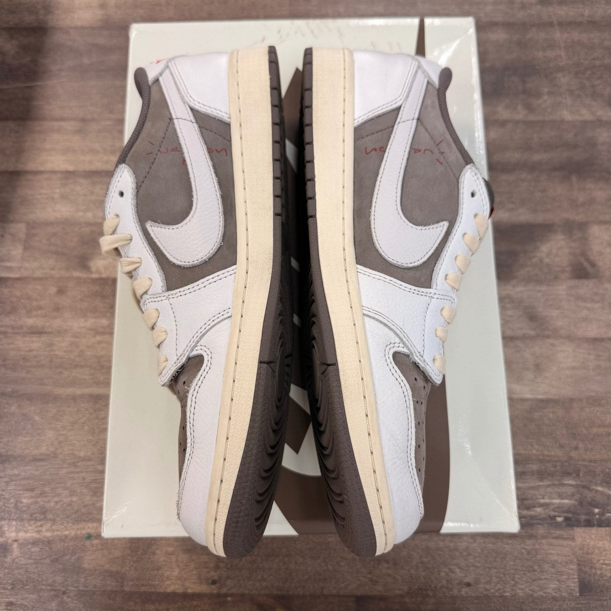 Jordan 1 Retro Low OG SP Travis Scott Reverse Mocha Size 11 (Pre-Owned)
