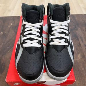 Nike Air Trainer SC High Raiders (2022) - Image 2
