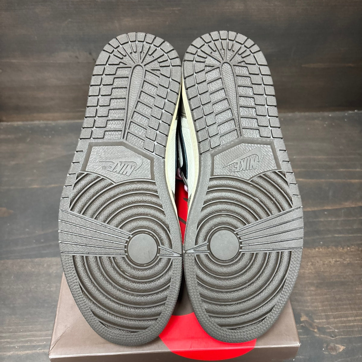 Jordan 1 Retro High OG SP Travis Scott Mocha - Image 6