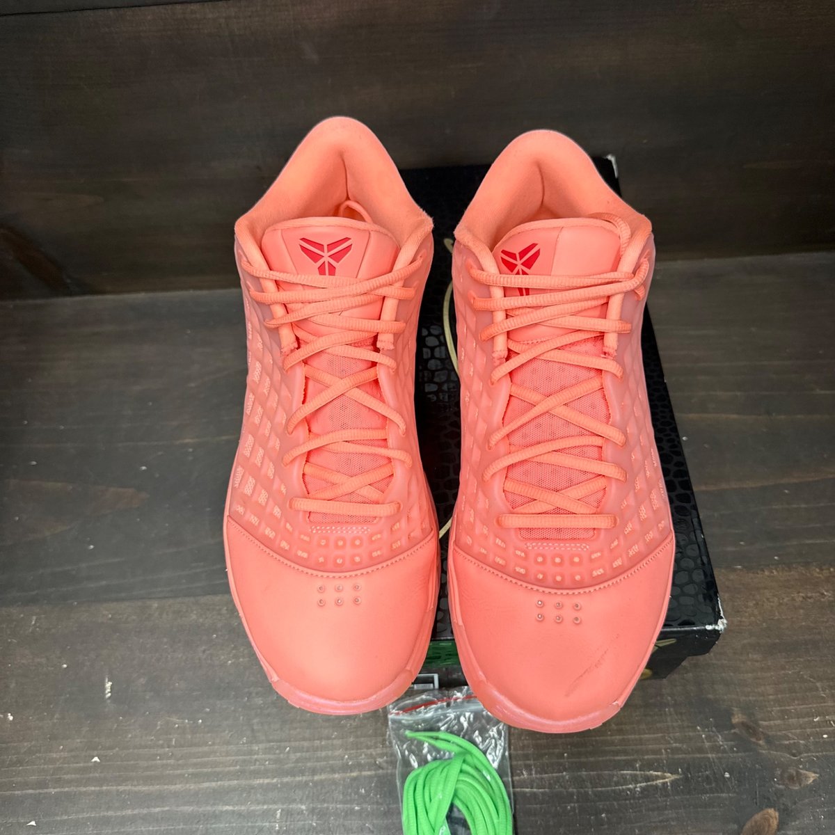 Nike Kobe 3 Low Protro Atomic Pink Size 12 (Pre-Owned) - back