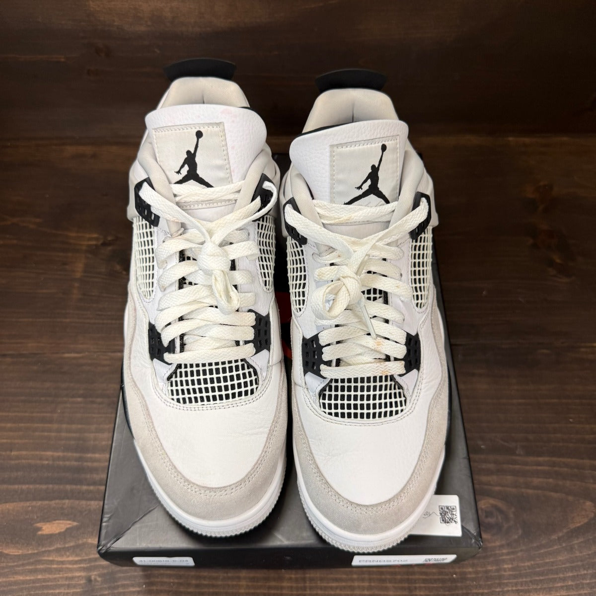 Jordan 4 Retro Military Black Size 10 (Pre-Owned) - Image 3