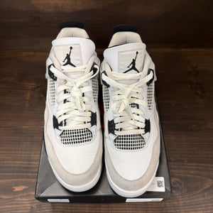 Jordan 4 Retro Military Black Size 10 (Pre-Owned) - Image 3