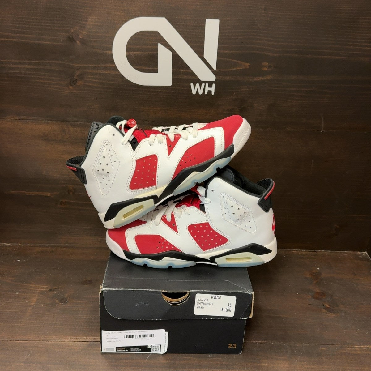 Jordan 6 Retro Carmine (2021) (GS) Size 7Y (Pre-Owned) - Image 1
