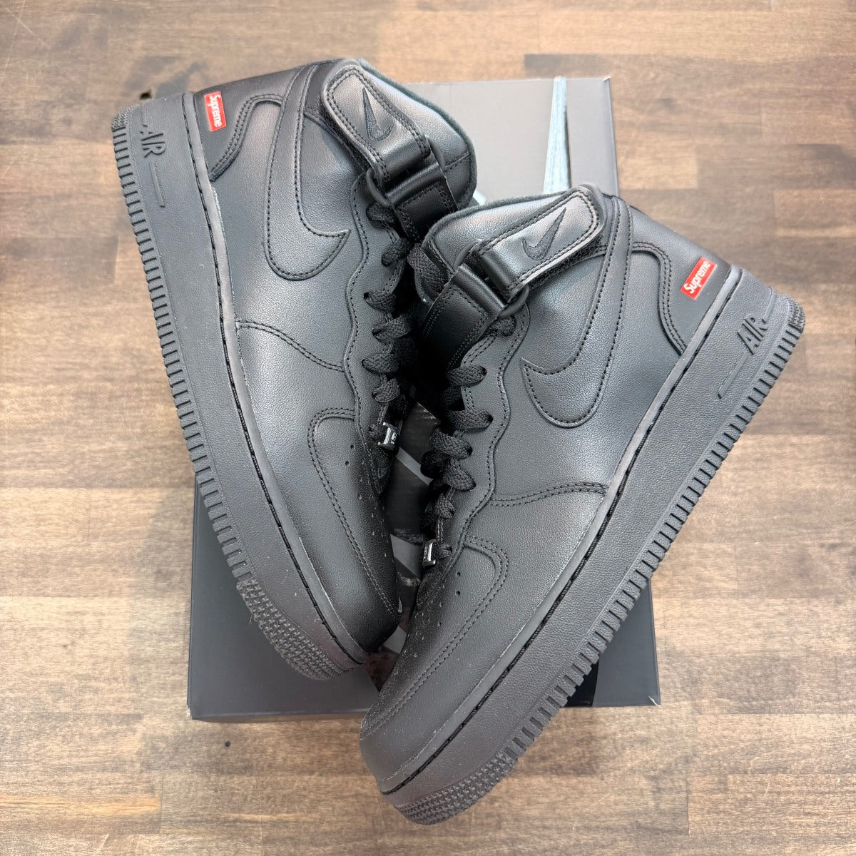 Nike Air Force 1 Mid Supreme Black - Image 1