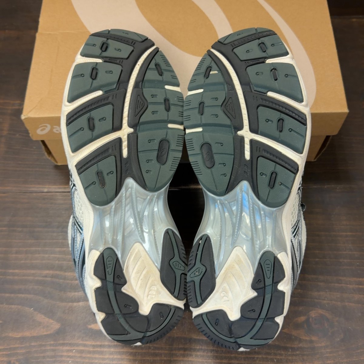 ASICS GT-2160 Kith Cream Scarab (2024) Size 9.5 (Pre-Owned) - aux