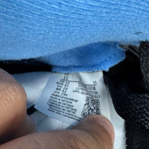 Jordan 5 Retro Black University Blue (2026) Size 11 (Pre-Owned) - aux