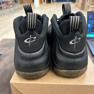 Nike Air Foamposite One Stealth Size 13 (Pre-Owned) - Image 4