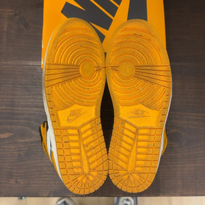 Jordan 1 Retro High OG Taxi Size 8 (Pre-Owned) - aux