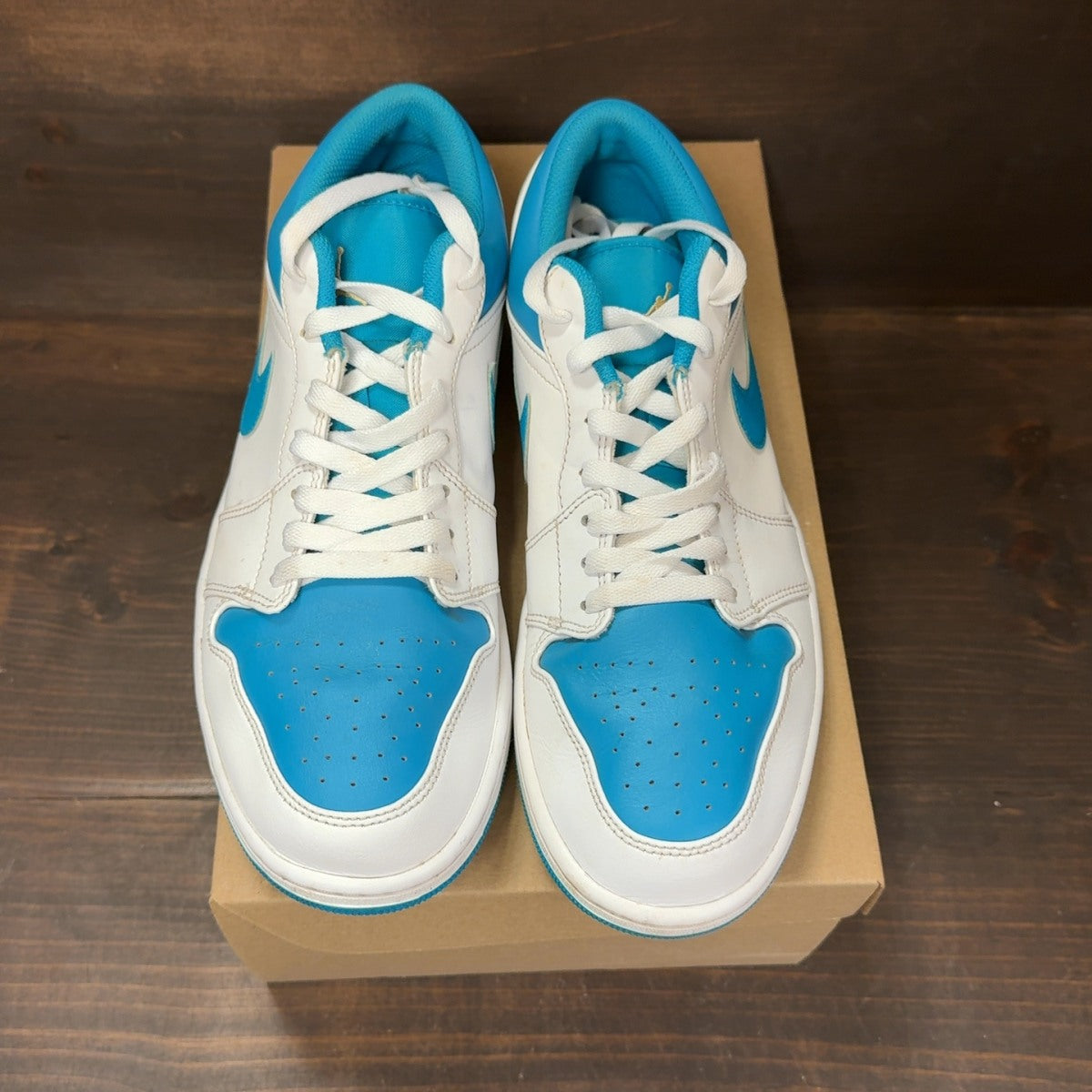 Jordan 1 Low Aquatone Size 11.5 (Pre-Owned) - Image 3