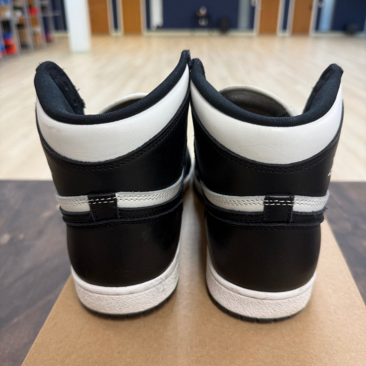 Jordan 1 Retro High '85 Black White (2023) Size 11 (Pre-Owned) - Image 6