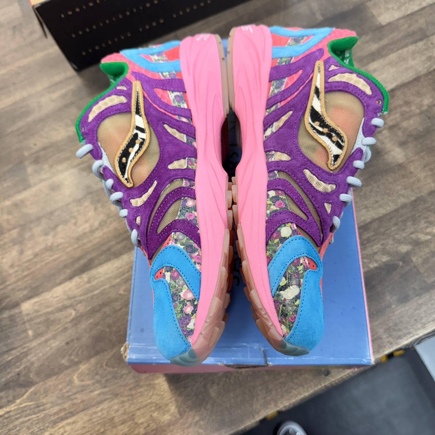 Saucony Grid Azura 2000 Jae Tips Remember Who Fronted (USED, No Insoles)