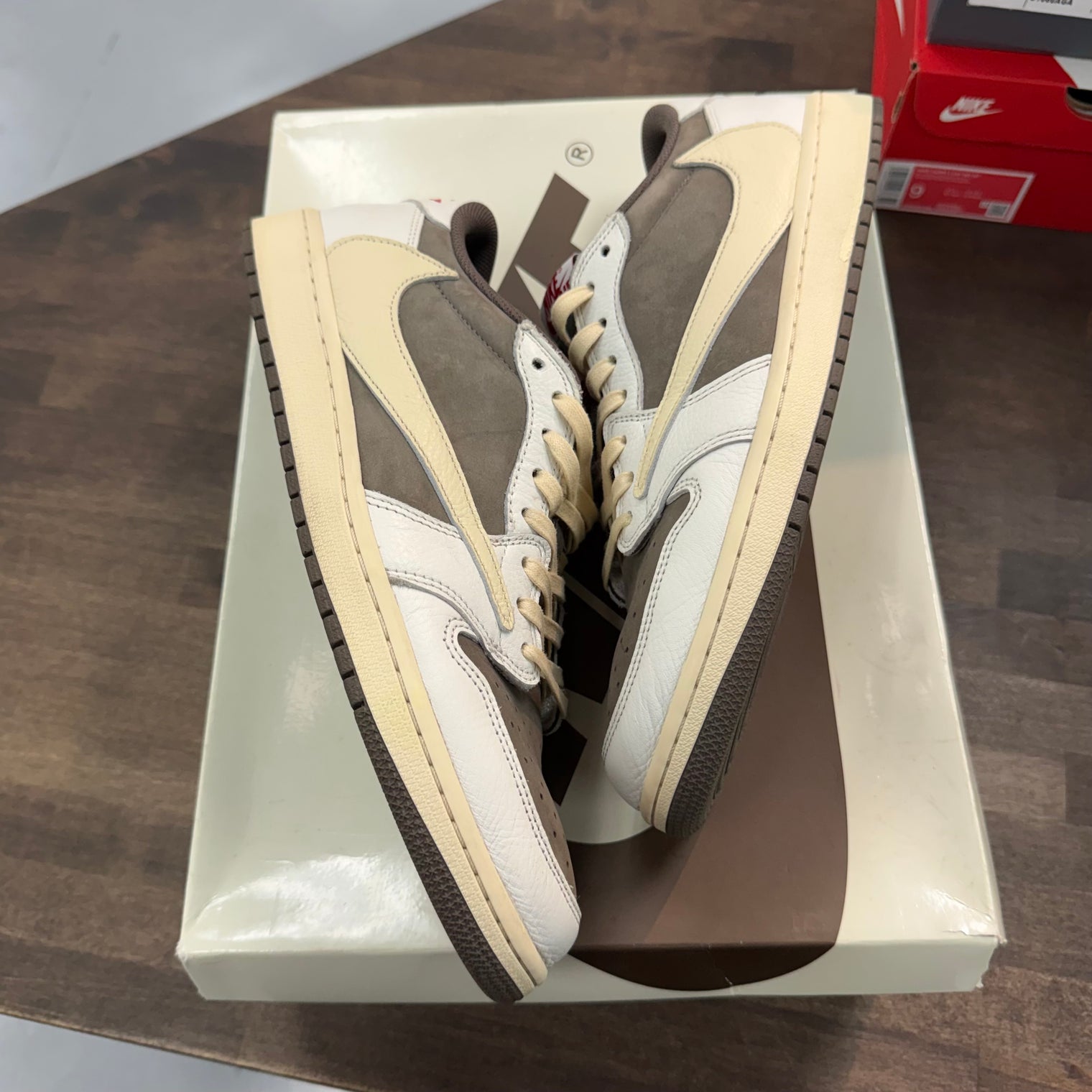 Reverse Mocha Travis Scott Jordan 1 Low OG SP (Used)