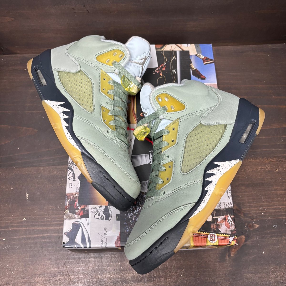 Jordan 5 Retro Jade Horizon Size 9.5 (Pre-Owned) - back