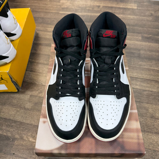 Black Toe Reimagined Jordan 1 Retro High OG (USED)