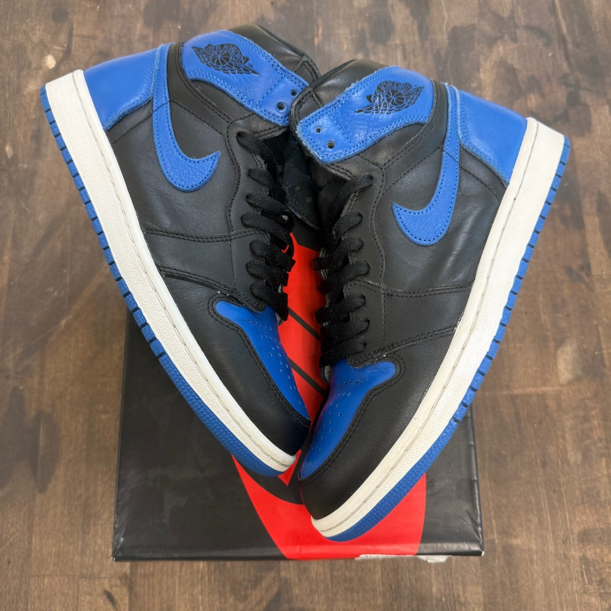 Jordan 1 Retro Royal (2017) - Image 1