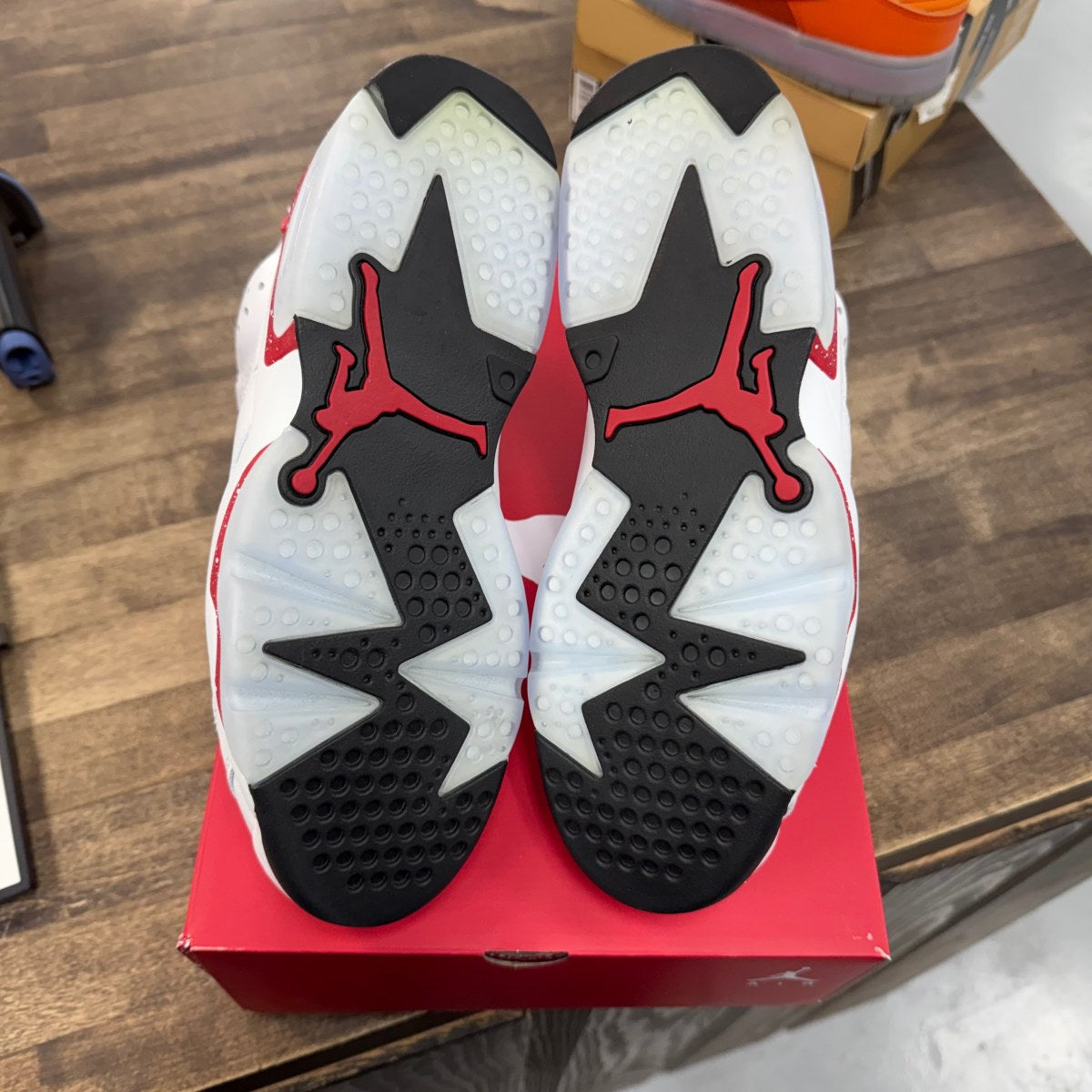 Jordan 6 Retro Red Oreo - Image 5