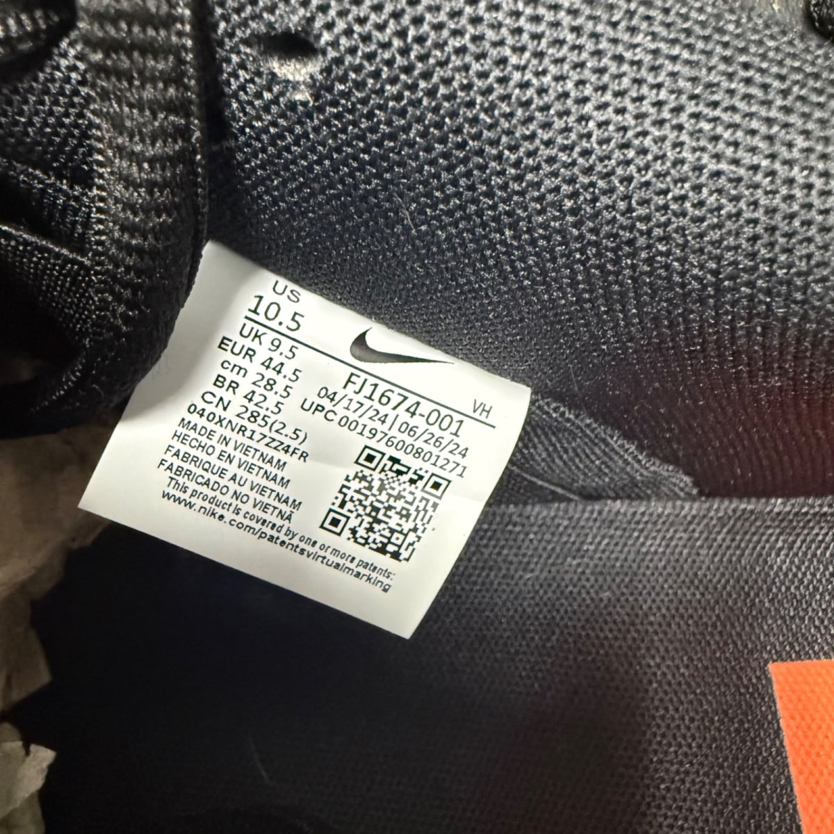 Nike SB Dunk Low Pro Triple Black - Image 7