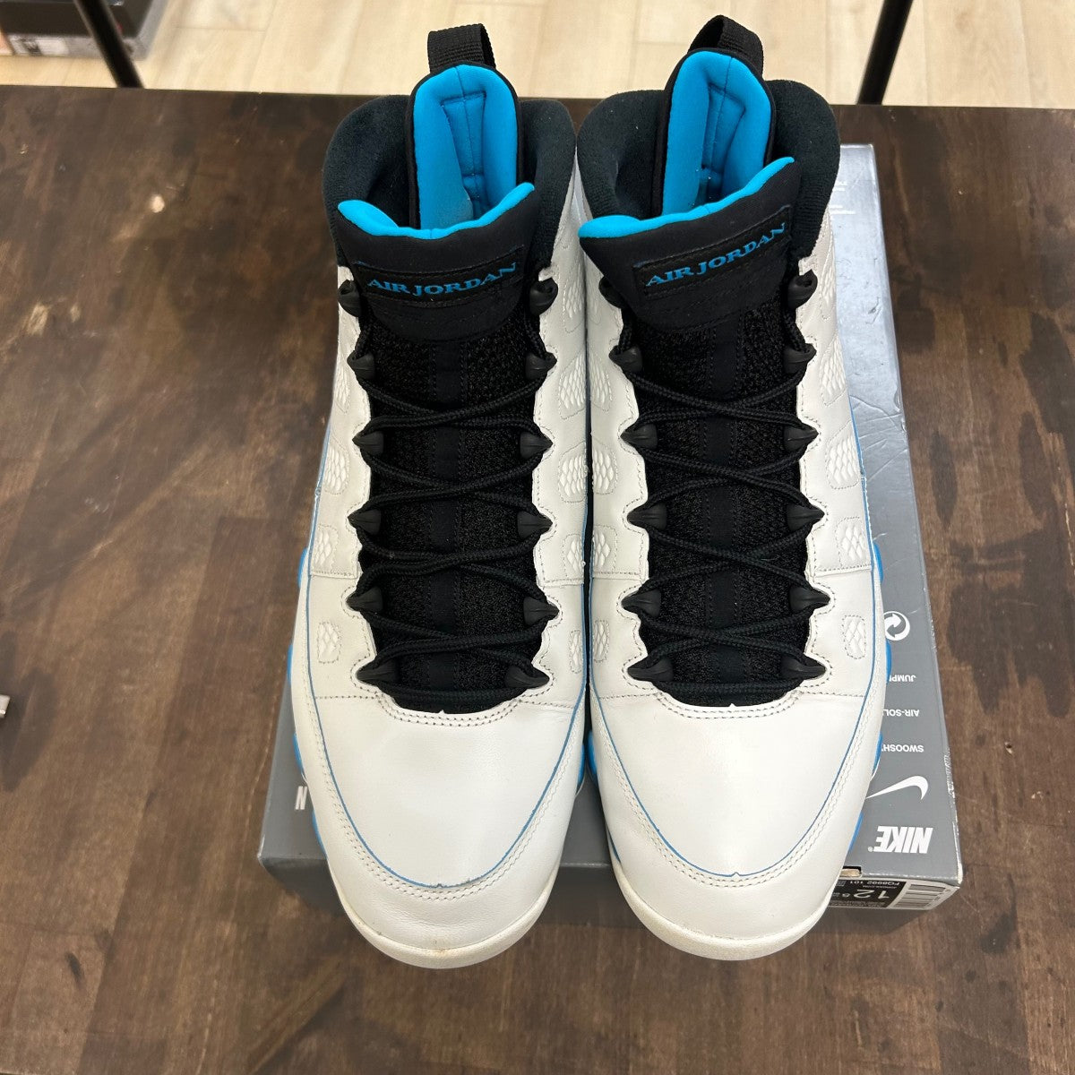 Jordan 9 Retro Powder Blue (2024) - Image 2