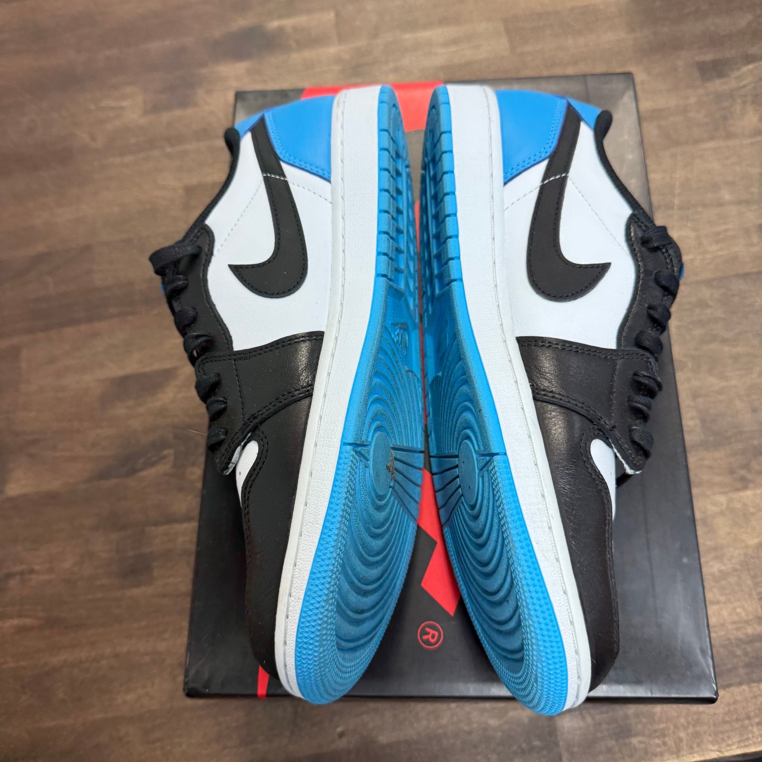 Powder Blue Jordan 1 Low OG (USED)