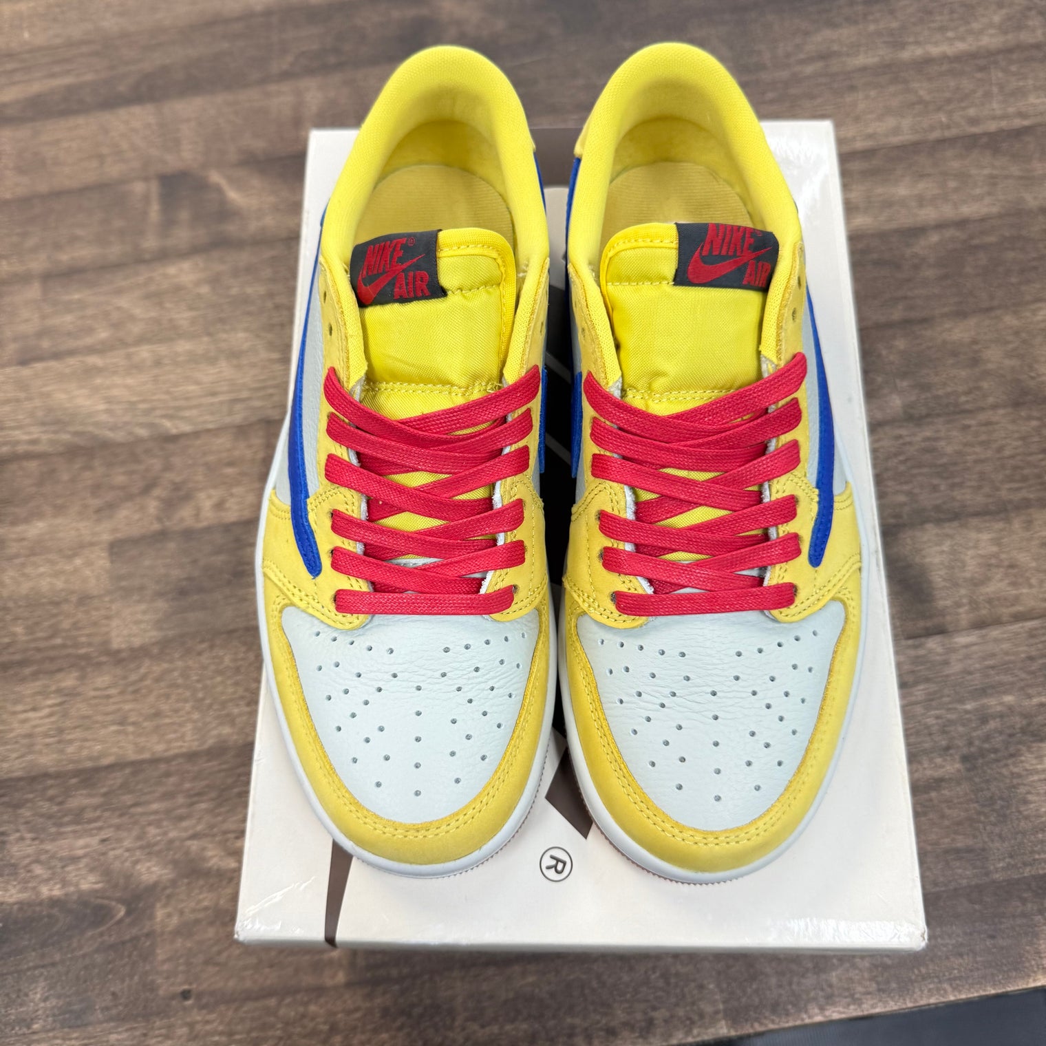 Travis Scott Canary Jordan 1 Low (W) (USED)