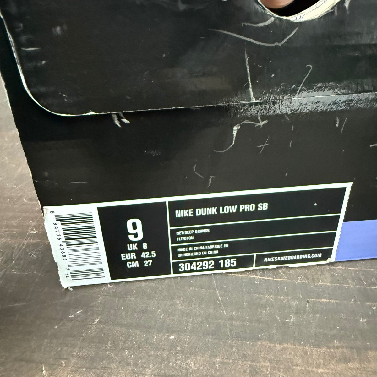 Nike SB Dunk Low Eire Size 9 (Pre-Owned)