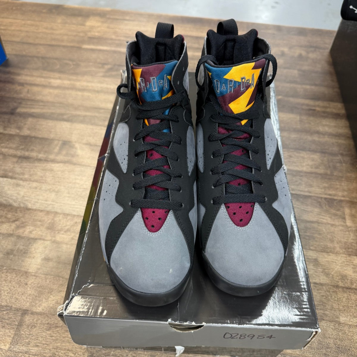 Jordan 7 Retro Bordeaux (2011) - Image 2
