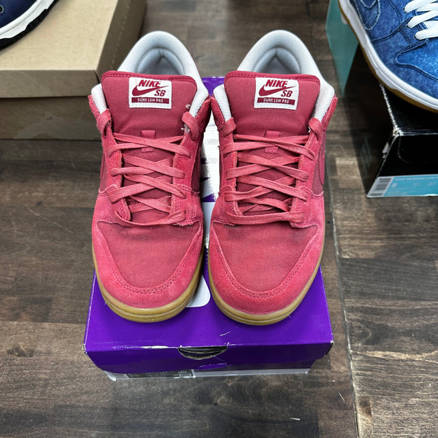 Adobe SB Dunk Low (USED)