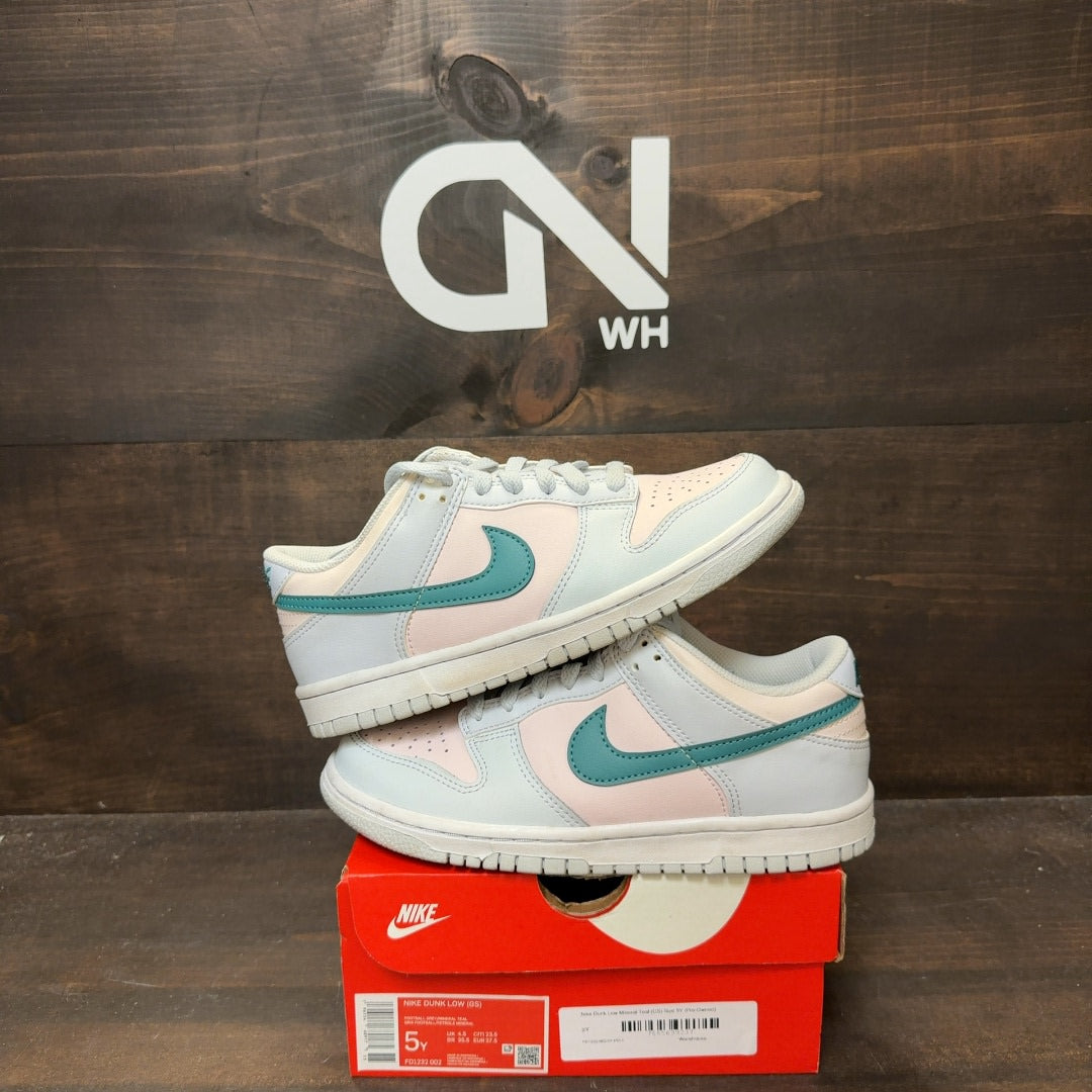 Nike Dunk Low Mineral Teal (GS) - Image 1