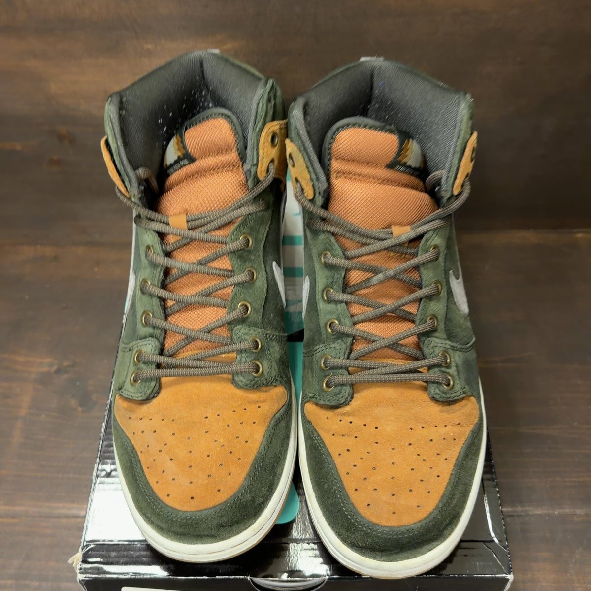 Nike SB Dunk High Homegrown Ale Brown Size 10.5 (Pre-Owned) - tag