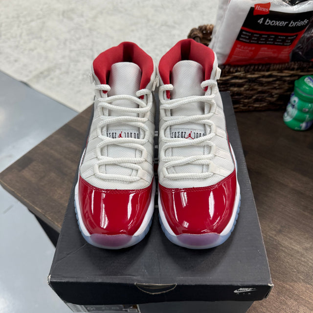 (GS) Cherry Jordan 11 High (USED)