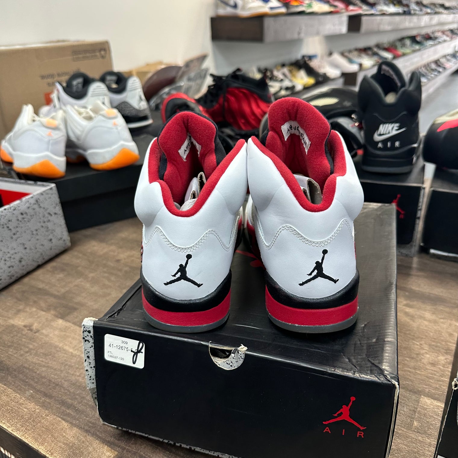 Fire Red Black Tongue Jordan 5 Retro (2013) (USED)