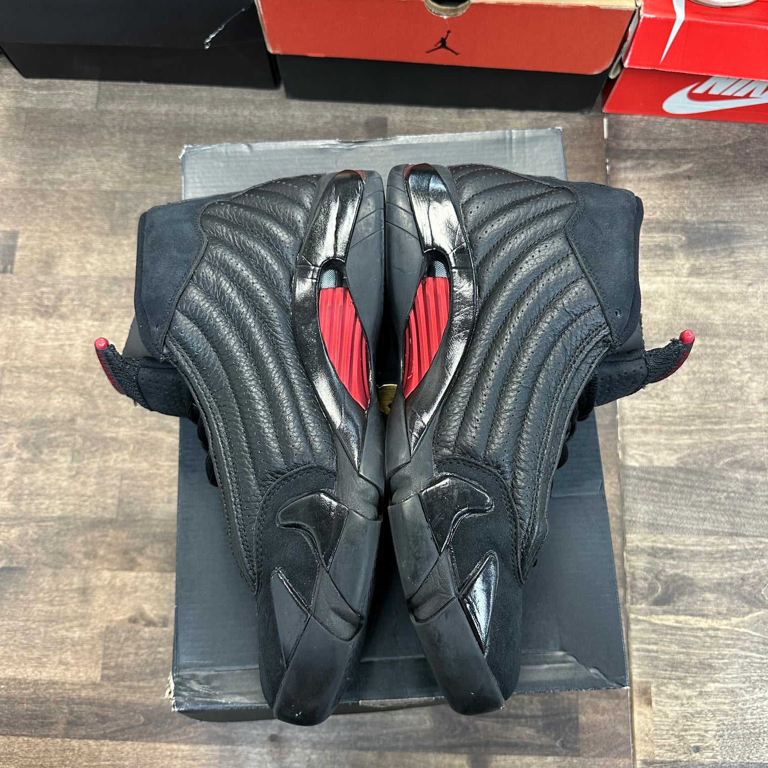 Last Shot Jordan 14 Retro (2018) (USED)