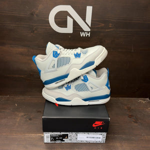 Jordan 4 Retro Military Blue (2024) (GS) Size 7Y (Pre-Owned) - front