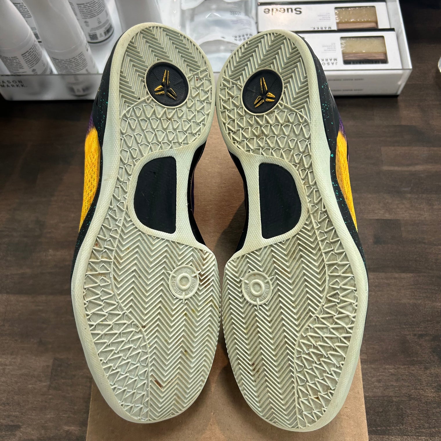 Easter Kobe 8 (USED, No Box)