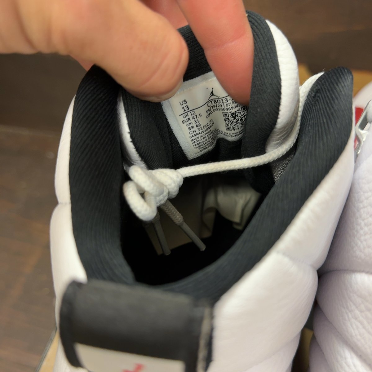 Jordan 12 Retro Cherry (2023) Size 13 (Pre-Owned) - aux