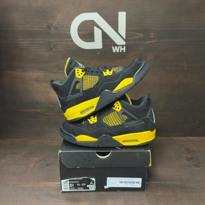 Jordan 4 Retro Thunder (2023) (GS) Size 5.5Y (Pre-Owned) - front