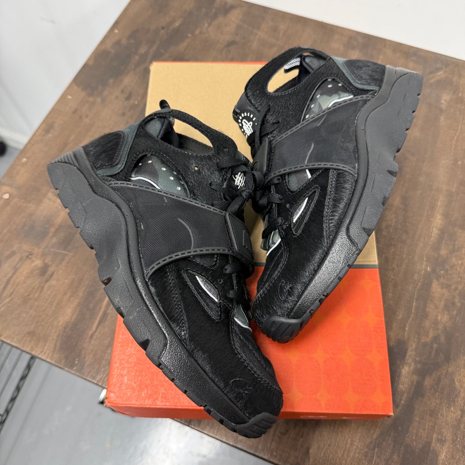 Corteiz Black Air Huarche (USED)