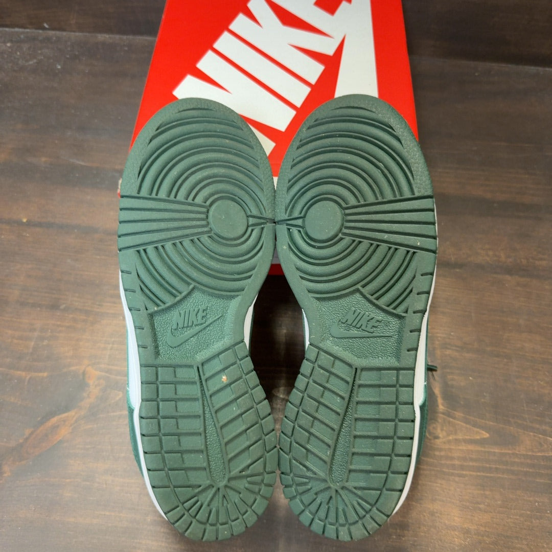 Nike Dunk Low Michigan State (GS) - Image 7