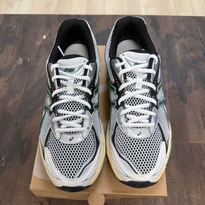 ASICS GT-2160 White Jasper Green Size 9 (Pre-Owned) - Image 3