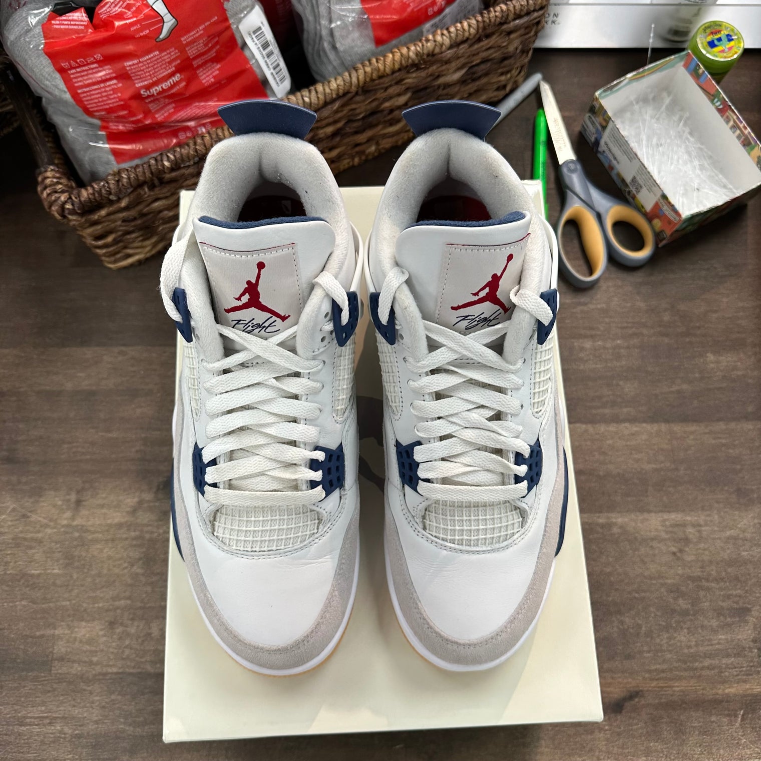 Navy SB Jordan 4 Retro (USED)
