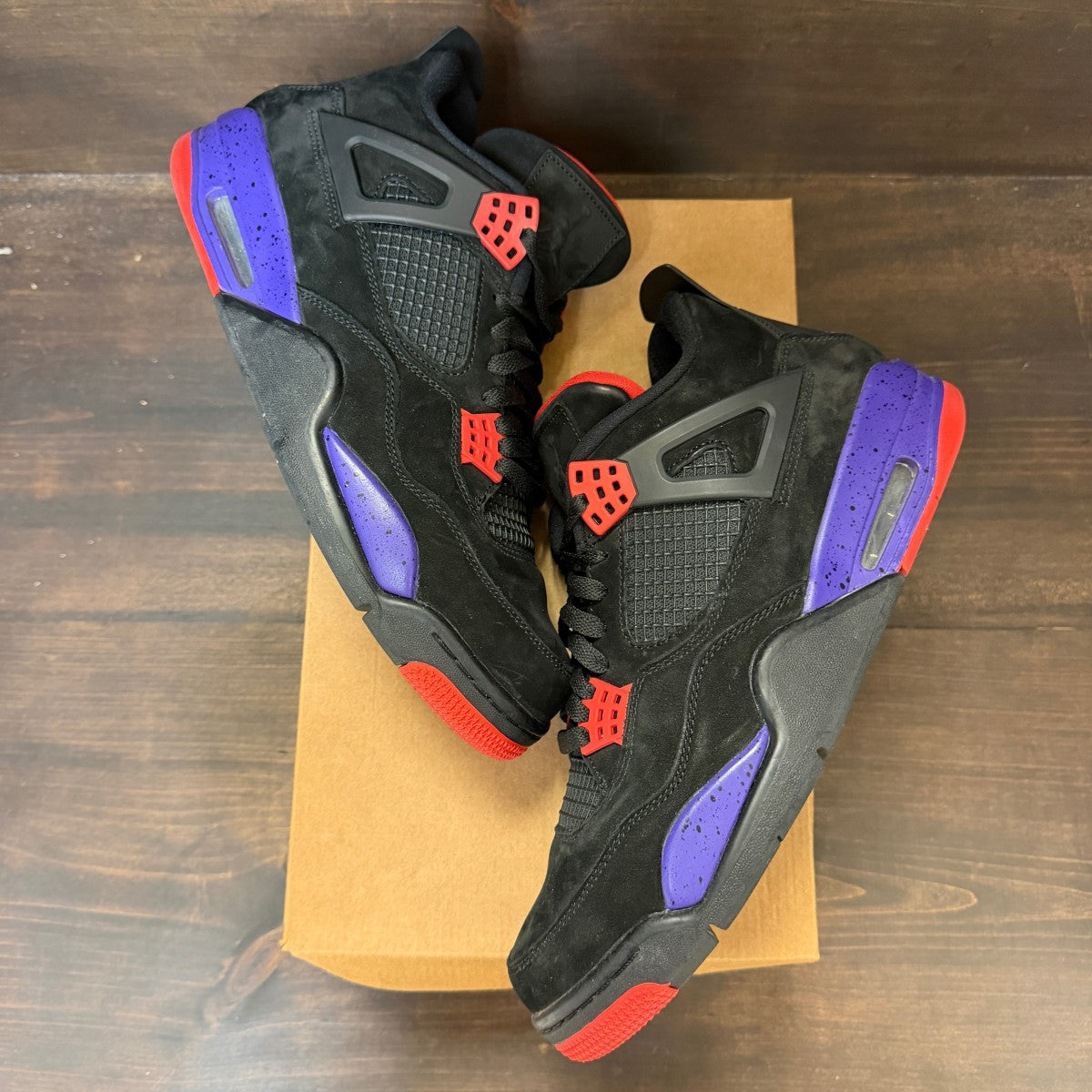 Jordan 4 Retro Raptors (2018) Size 11 (Pre-Owned) - Image 2