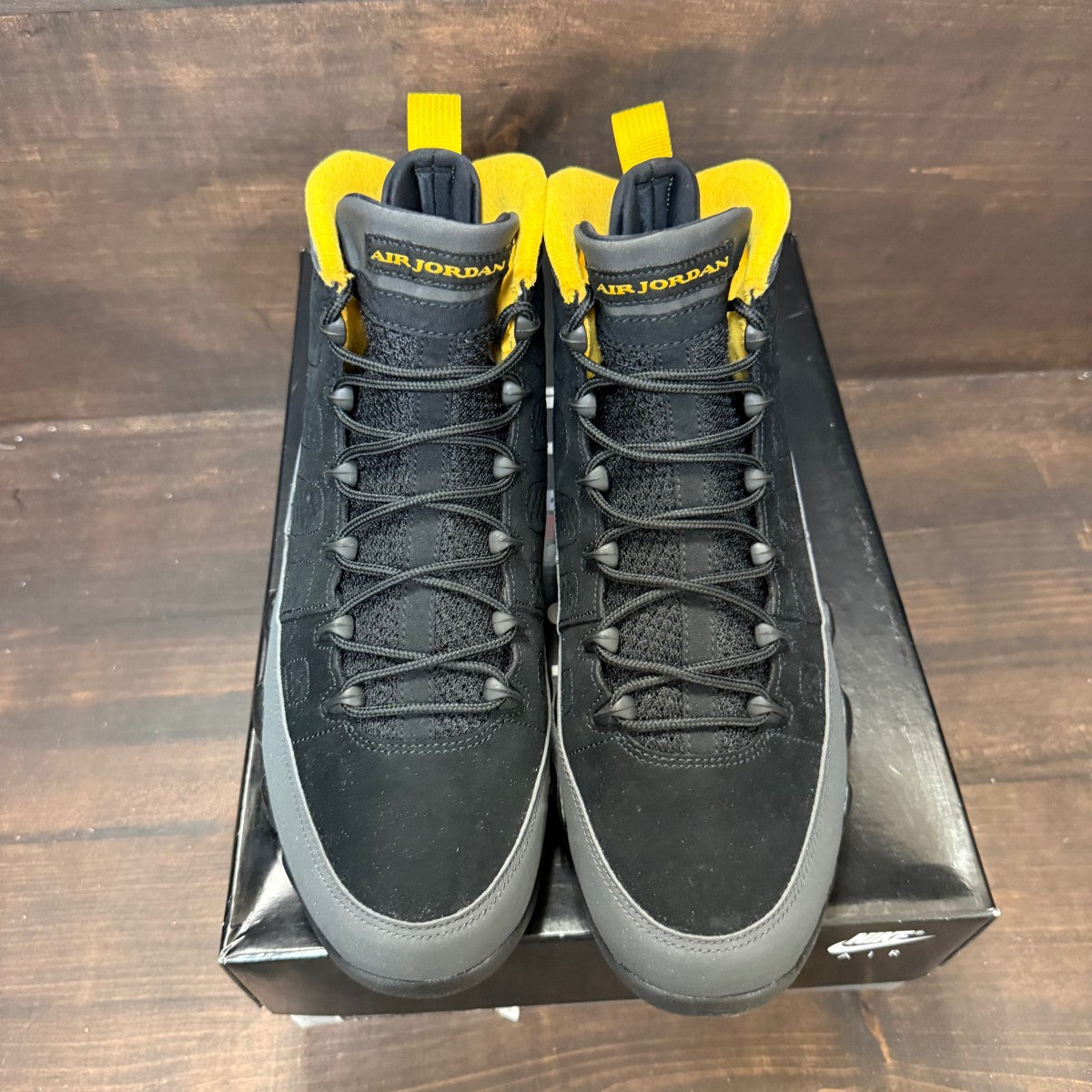 Jordan 9 Retro Dark Charcoal University Gold - Image 2