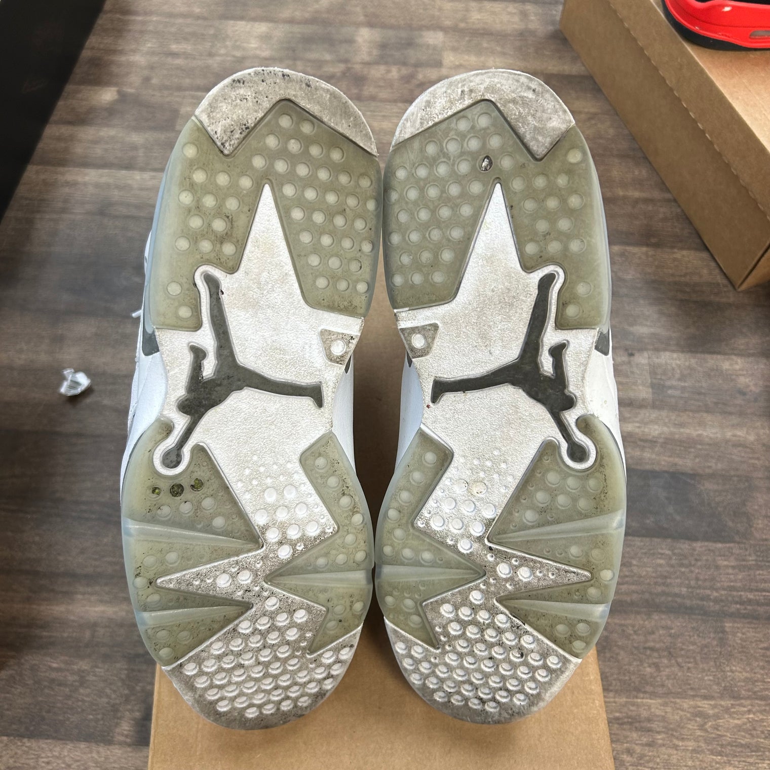 Cool Grey Jordan 6 Retro (USED, No Box)