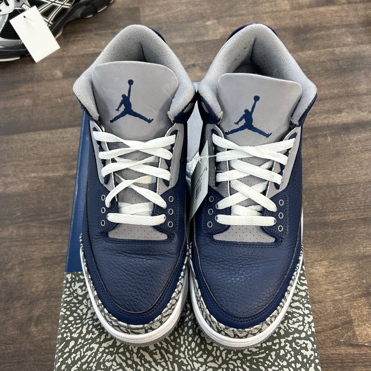 Georgetown Jordan 3 Retro (USED)
