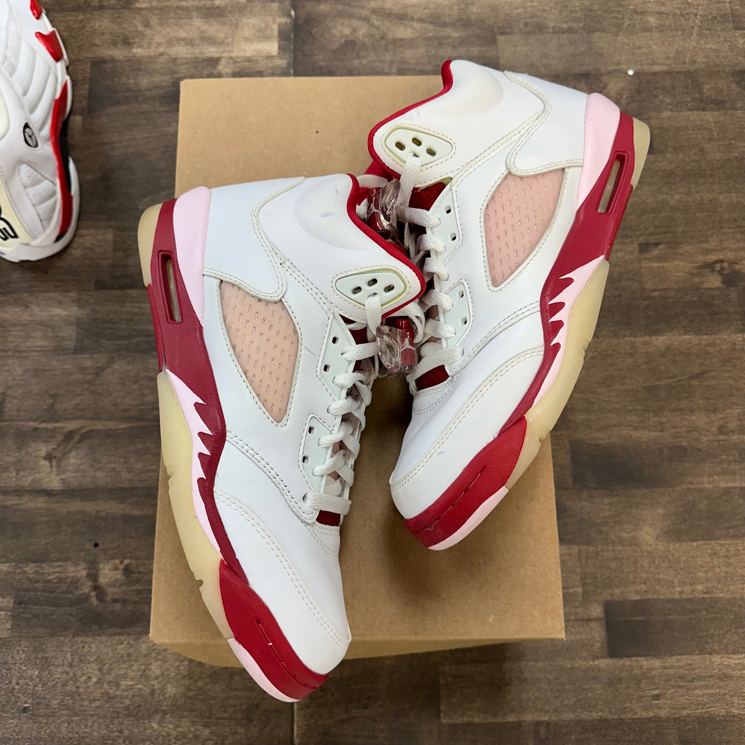 (W) White Pink Red Jordan 5 Retro (USED, No Box)